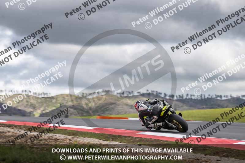 cadwell no limits trackday;cadwell park;cadwell park photographs;cadwell trackday photographs;enduro digital images;event digital images;eventdigitalimages;navarra;no limits trackdays;peter wileman photography;racing digital images;trackday digital images;trackday photos